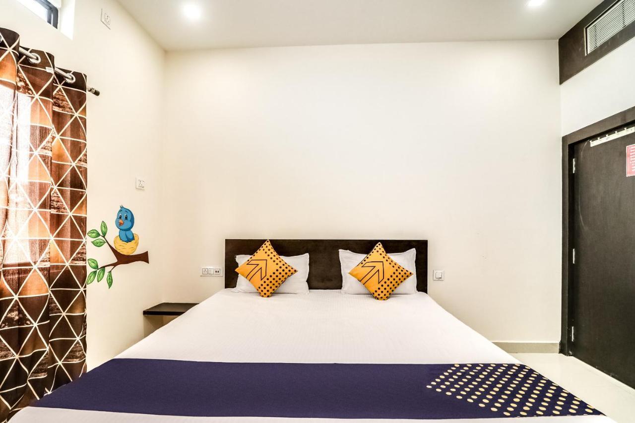 Spot On 62429 Hotel Ashoka Bilaspur  Luaran gambar